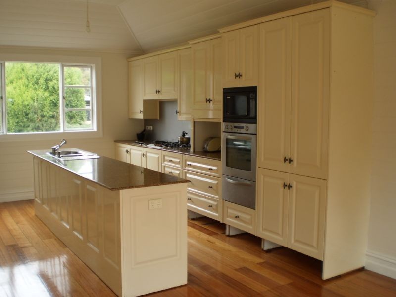 1 Zieglar Parade, Allansford VIC 3277
