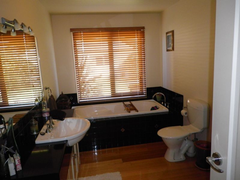 Warrnambool VIC 3280