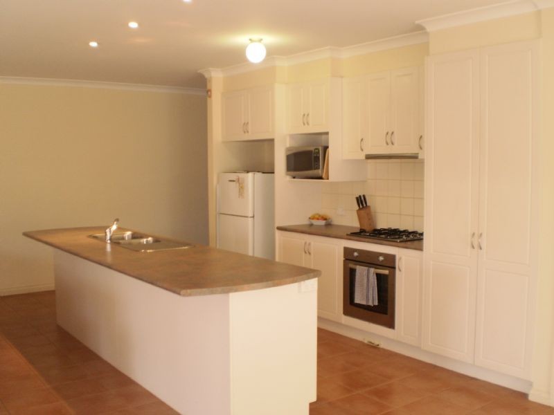 5 Adriana Crescent, Dennington VIC 3280