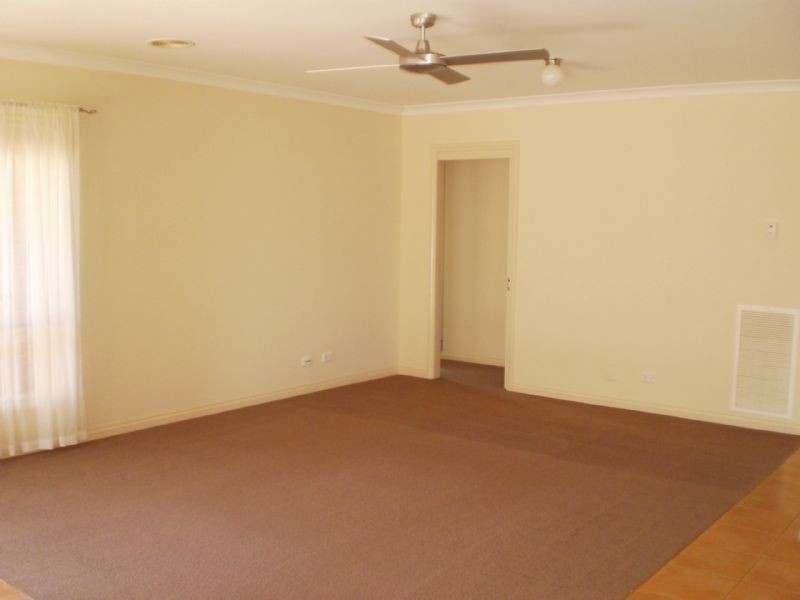 5 Adriana Crescent, Dennington VIC 3280