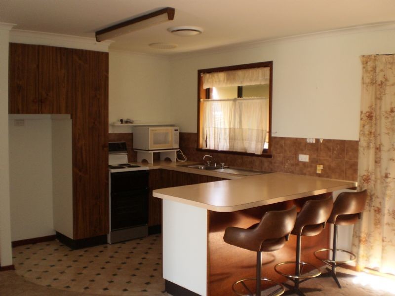 2/86 Curdie Street, Cobden VIC 3266