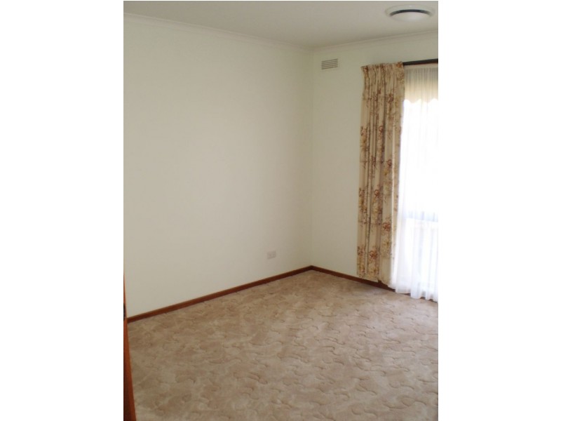 2/86 Curdie Street, Cobden VIC 3266