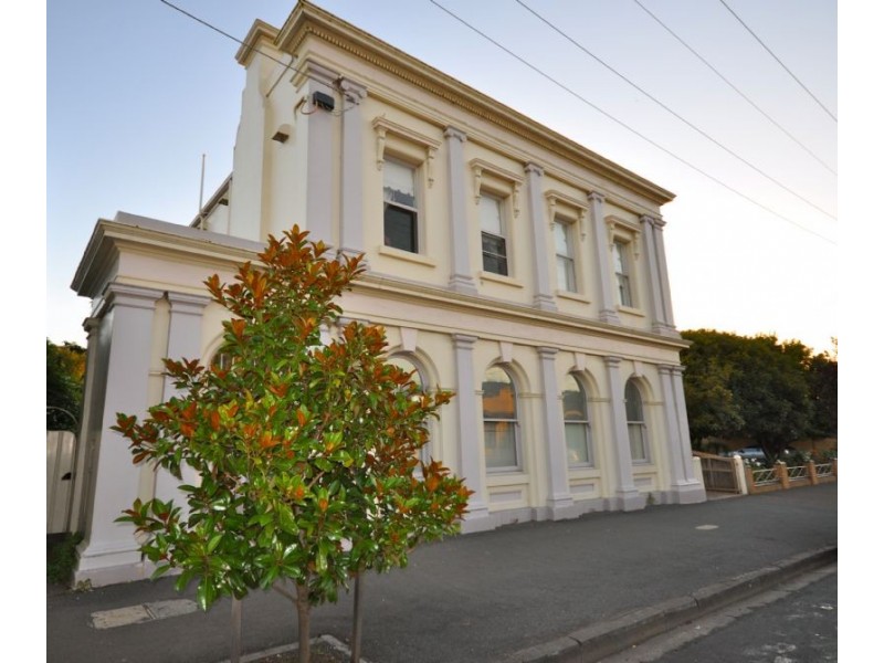 111 Commercial Road, Koroit VIC 3282