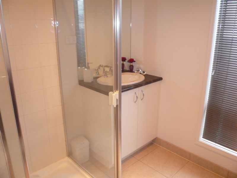 11 Booval Drive, Warrnambool VIC 3280