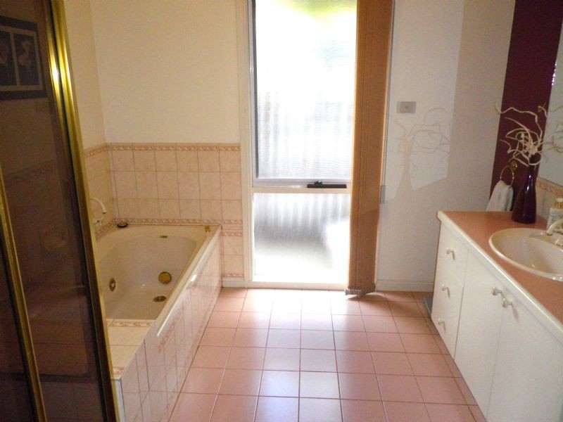 Warrnambool VIC 3280