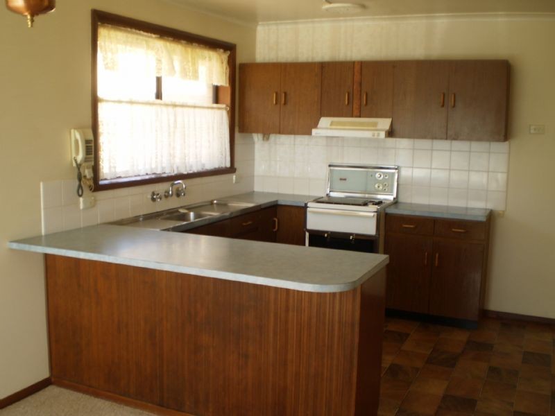 19 Pecton Avenue, Warrnambool VIC 3280