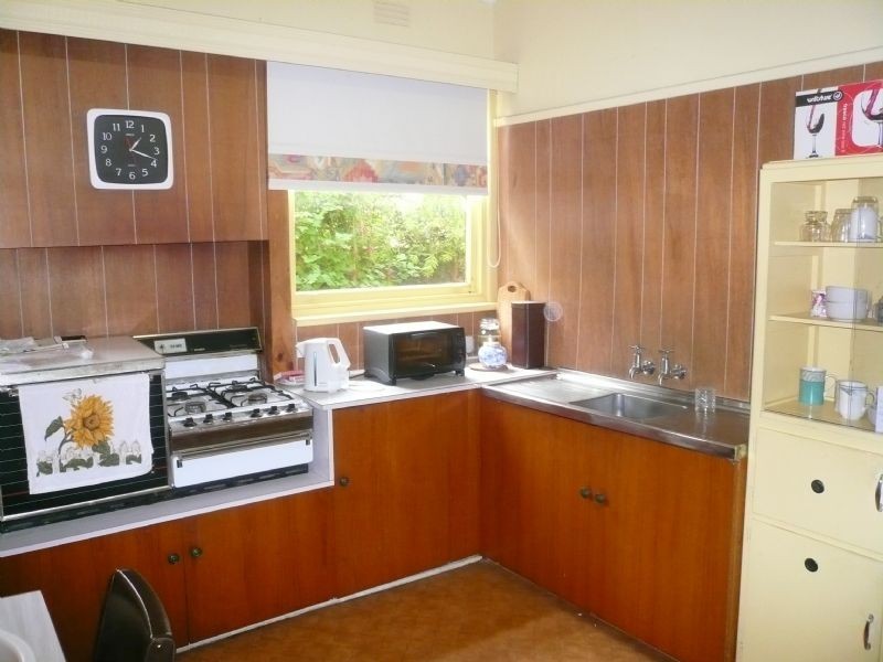 16 Murray Street, Warrnambool VIC 3280