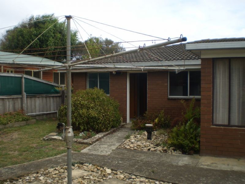 10 Newfield Street, Peterborough VIC 3270