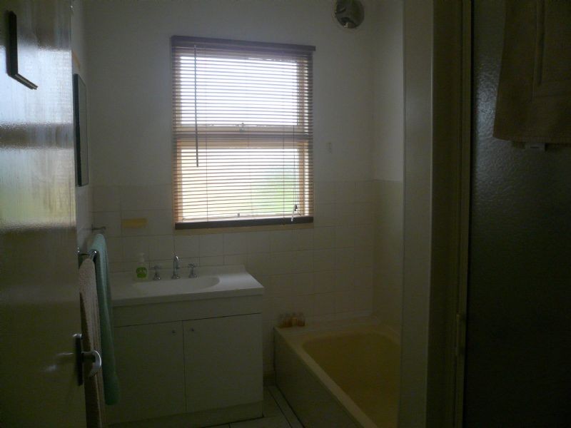 72 Ziegler Parade, Allansford VIC 3277