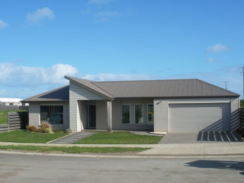 7 Martin Lawrence Place, Port Fairy VIC 3284