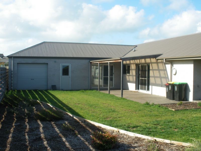7 Martin Lawrence Place, Port Fairy VIC 3284