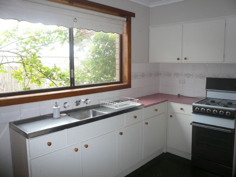 12 Tooram Road, Allansford VIC 3277