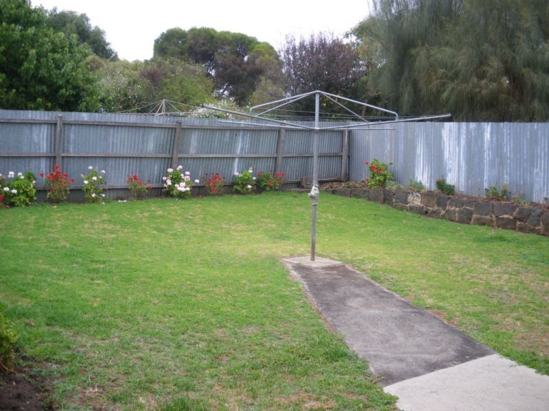 2/48 Albert Street, Port Fairy VIC 3284