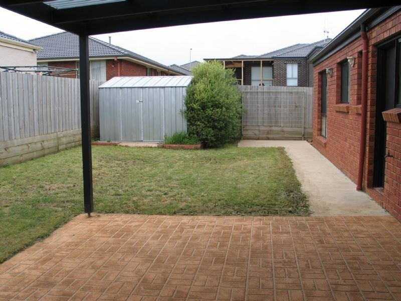 4 Festuca Court, Dennington VIC 3280