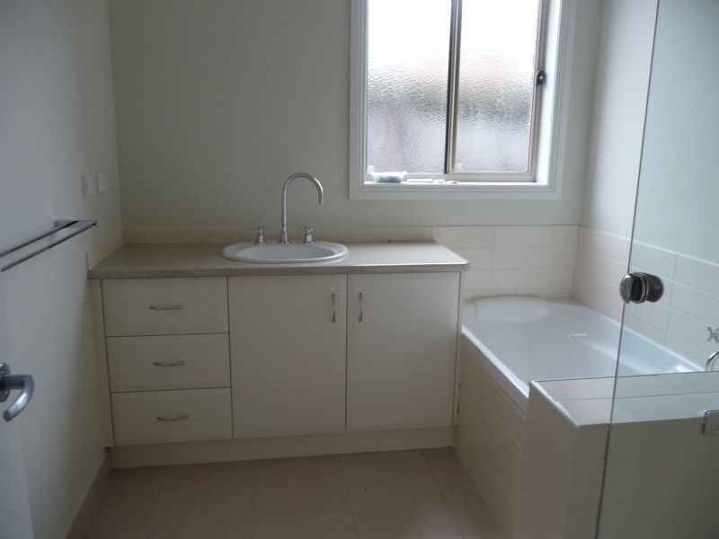 2/75 Aberline Road, Warrnambool VIC 3280