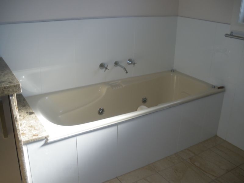 1/4 Wicking Place, Warrnambool VIC 3280