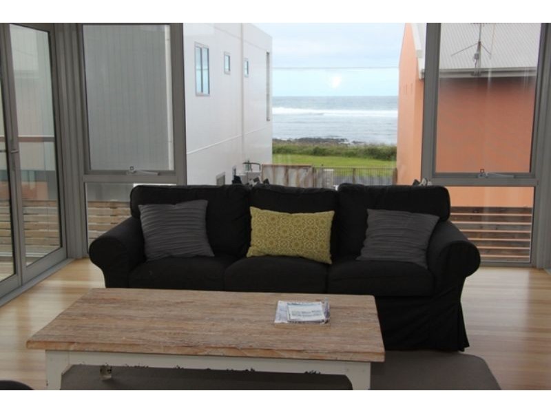 25 Reardon Street, Port Fairy VIC 3284