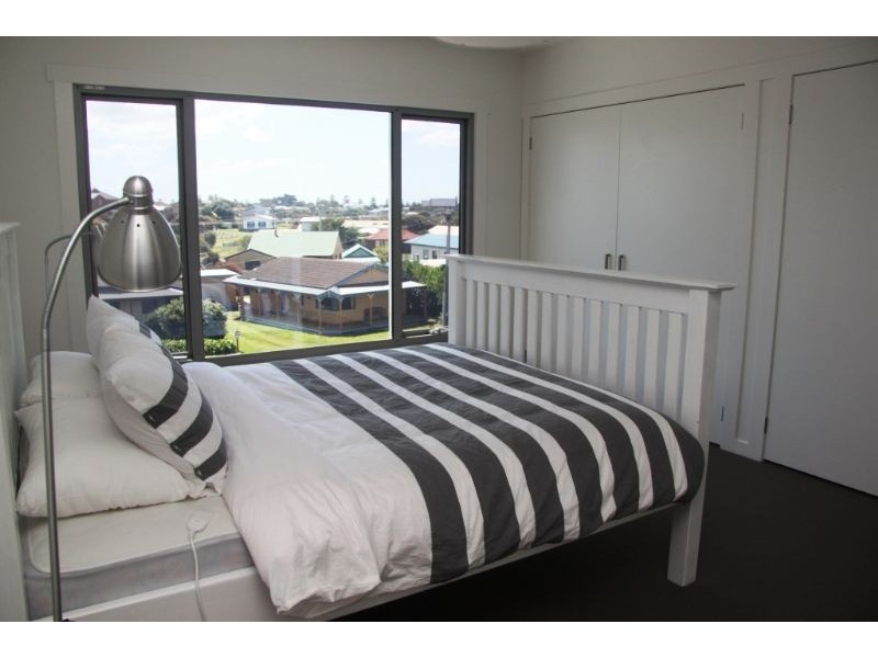 25 Reardon Street, Port Fairy VIC 3284