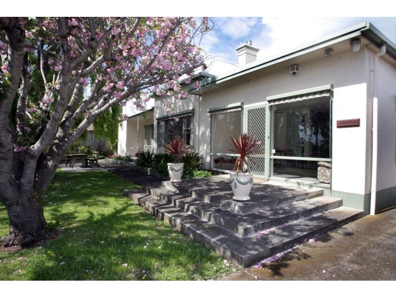 19 Birdwood Avenue, Warrnambool VIC 3280