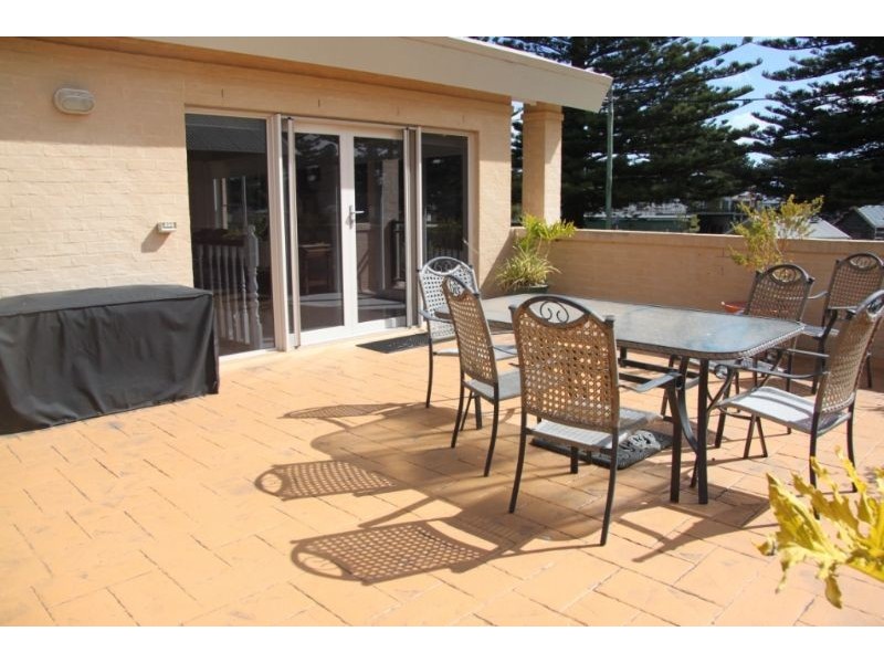 6 Griffith Street, Port Fairy VIC 3284