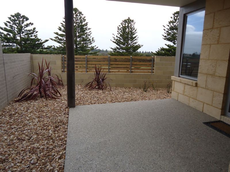 9 Jedburgh Way, Warrnambool VIC 3280