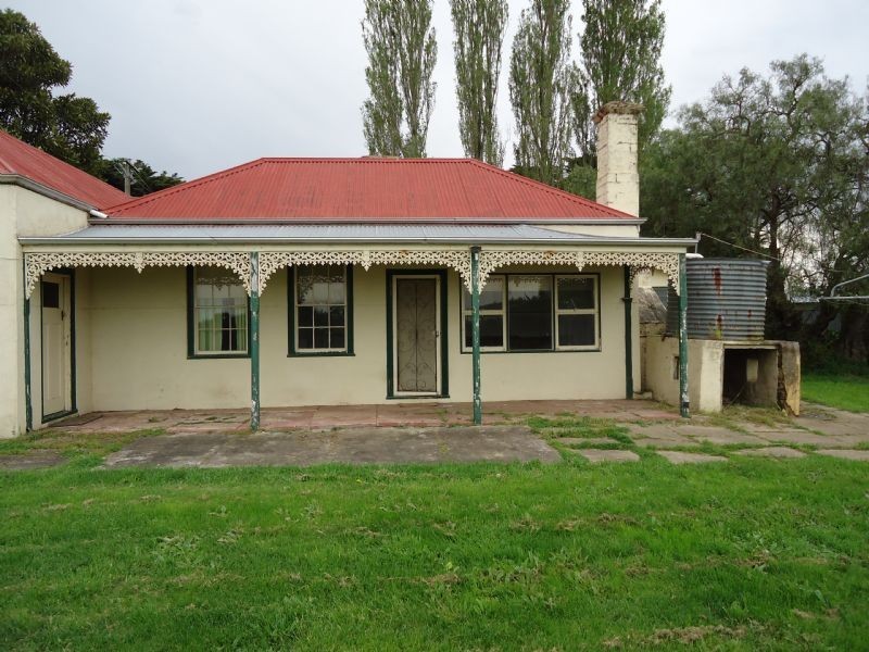 21 Adams Road, Wangoom VIC 3279
