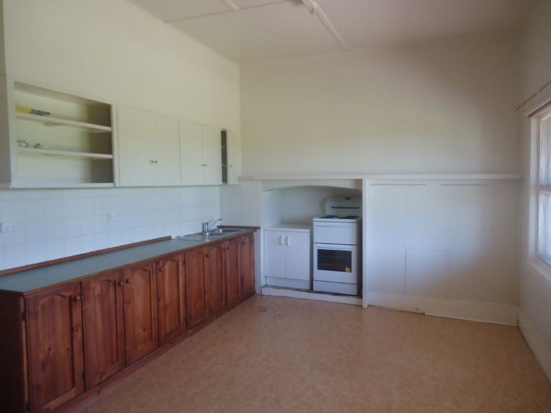 21 Adams Road, Wangoom VIC 3279