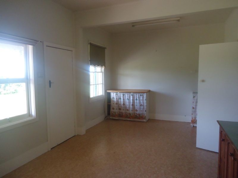 21 Adams Road, Wangoom VIC 3279