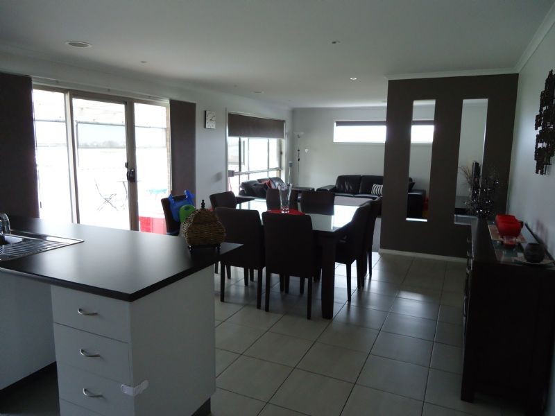 45 Adrianna Crescent, Dennington VIC 3280