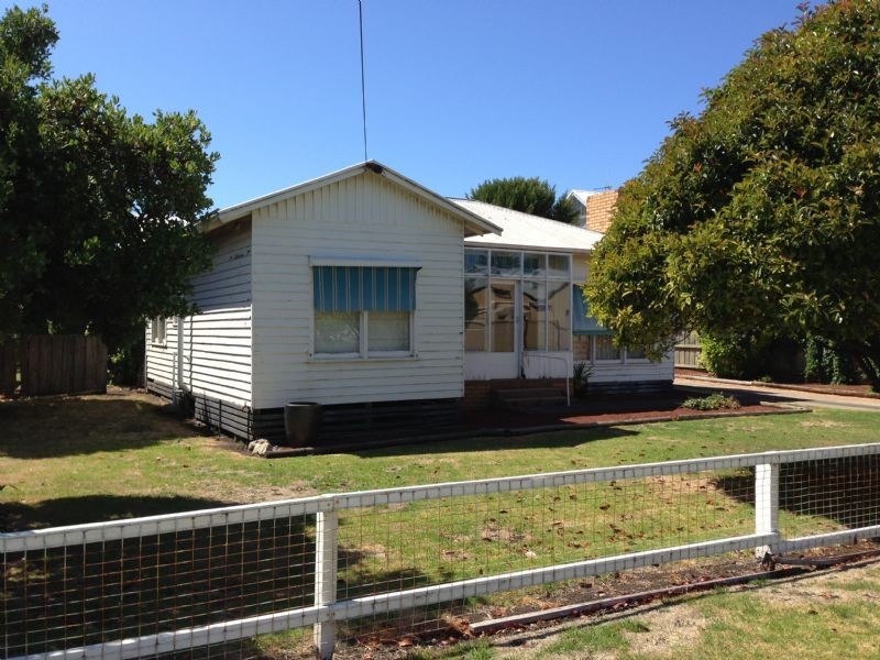1 Grant Street, Port Fairy VIC 3284