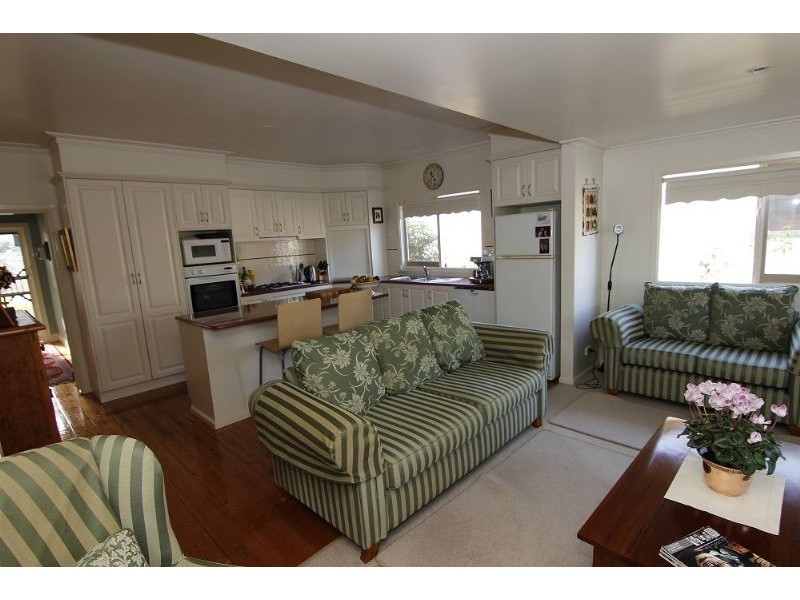 27 Kruger Street, Warrnambool VIC 3280