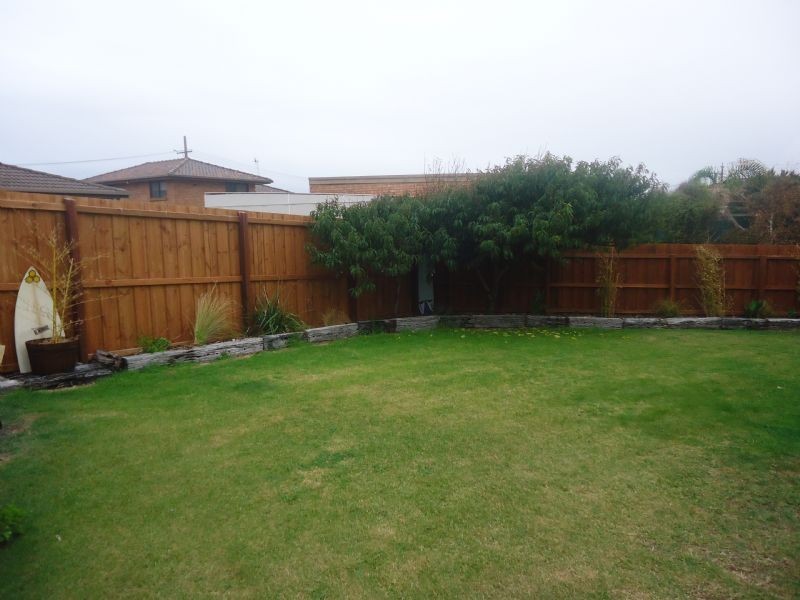 2/3 Mandeville Court, Port Fairy VIC 3284