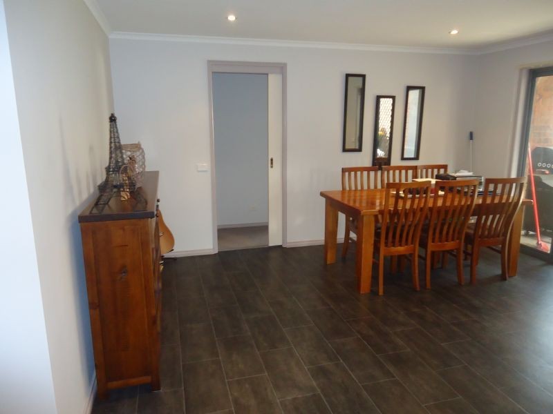 33 Merrivale Drive, Warrnambool VIC 3280