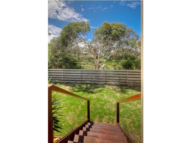 9 Mariner Court, Port Fairy VIC 3284
