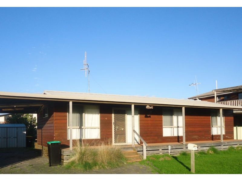 4 Jehu Street, Port Fairy VIC 3284