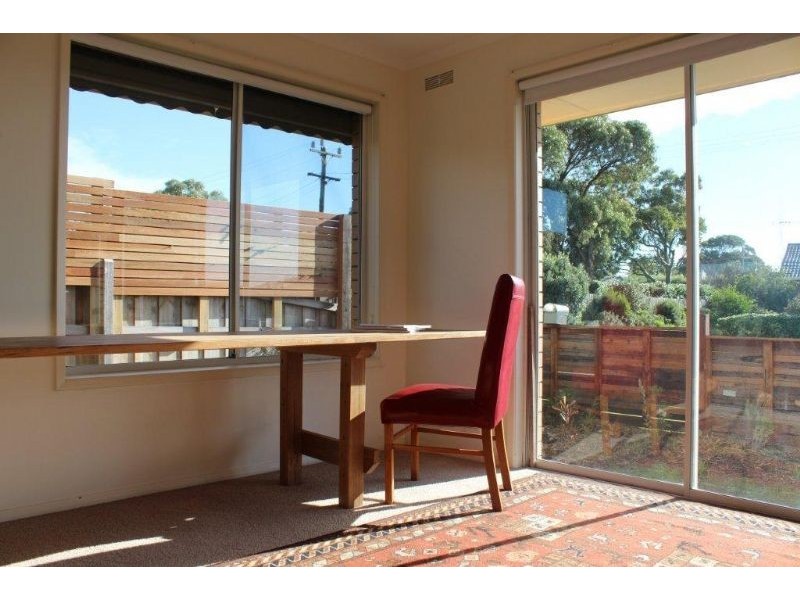 4 Uebergang Street, Port Fairy VIC 3284