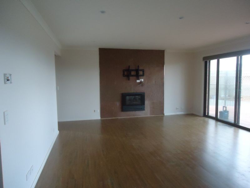 1/4 Wicking Place, Warrnambool VIC 3280