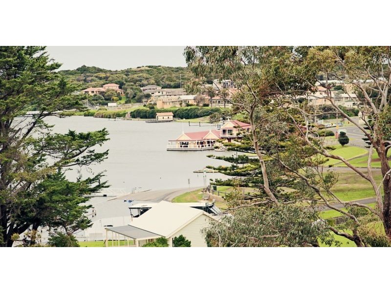 2/4 Wicking Place, Warrnambool VIC 3280