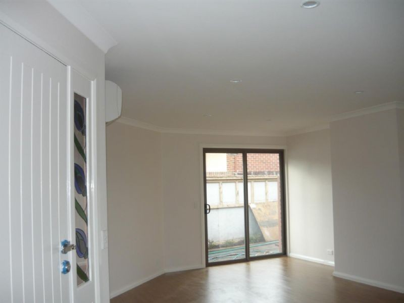 2/4 Wicking Place, Warrnambool VIC 3280