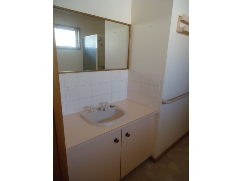 13 Leura Street, Camperdown VIC 3260