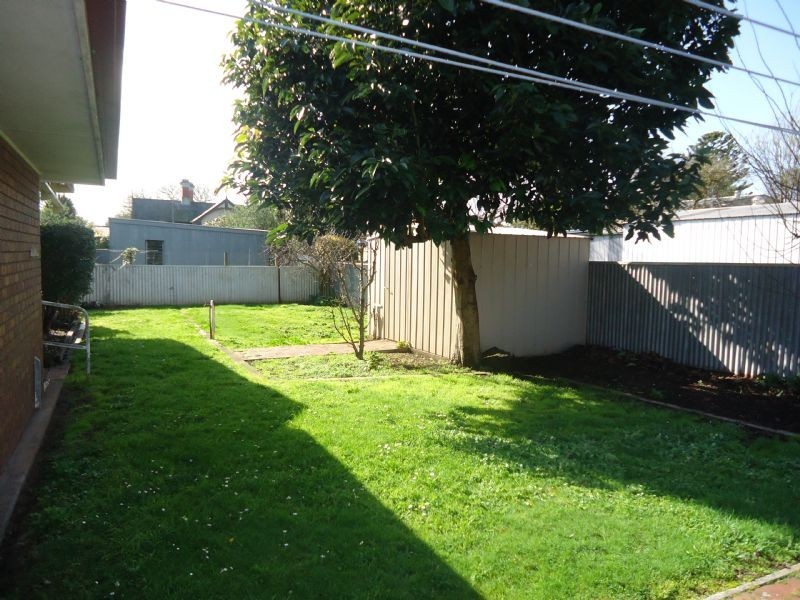 13 Leura Street, Camperdown VIC 3260