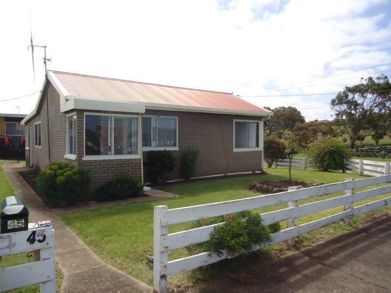45 Hopkins Road, Warrnambool VIC 3280