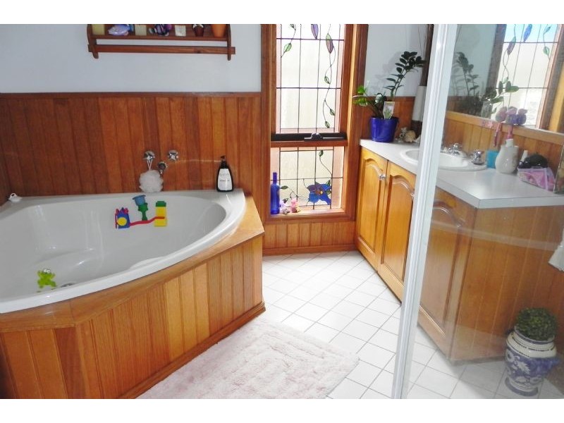 Warrnambool VIC 3280