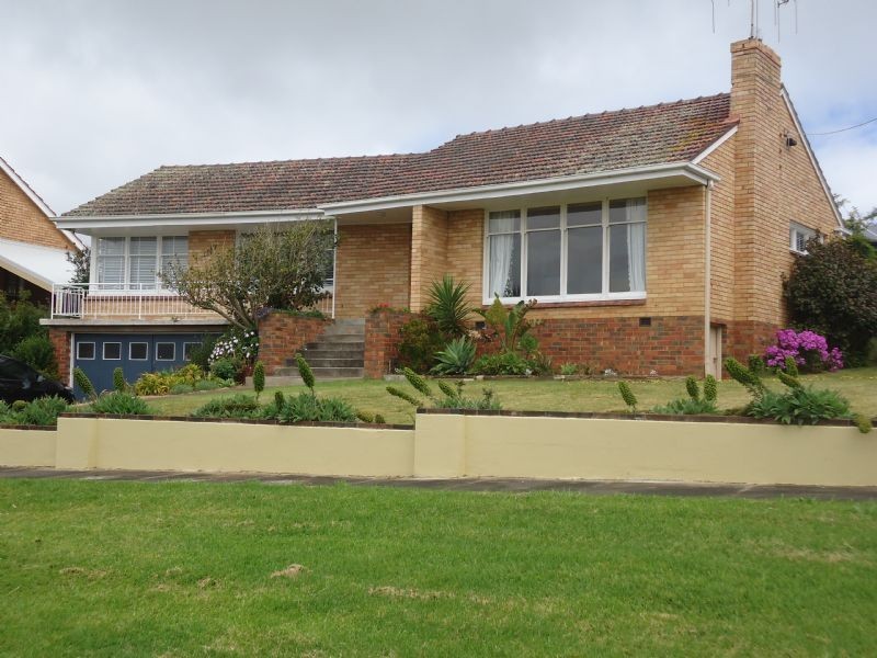 11 Wildwood Cres, Warrnambool VIC 3280