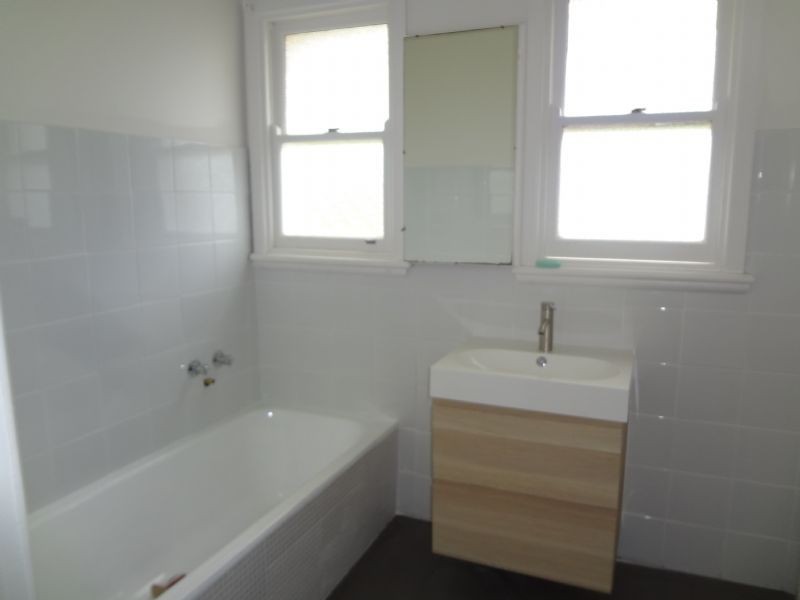 11 Wildwood Cres, Warrnambool VIC 3280