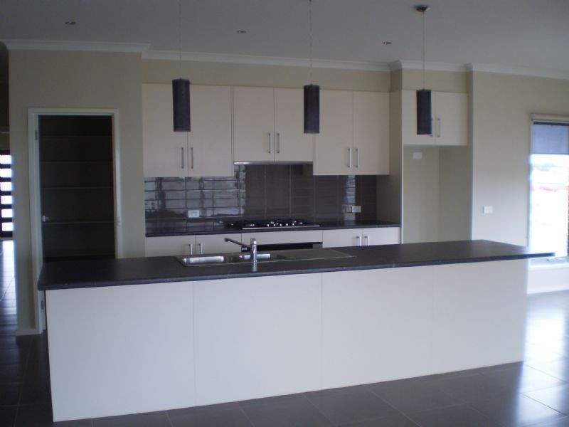 27 Mitchell Street, Warrnambool VIC 3280