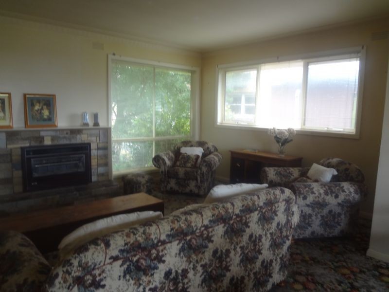 14B Wildwood Cres, Warrnambool VIC 3280