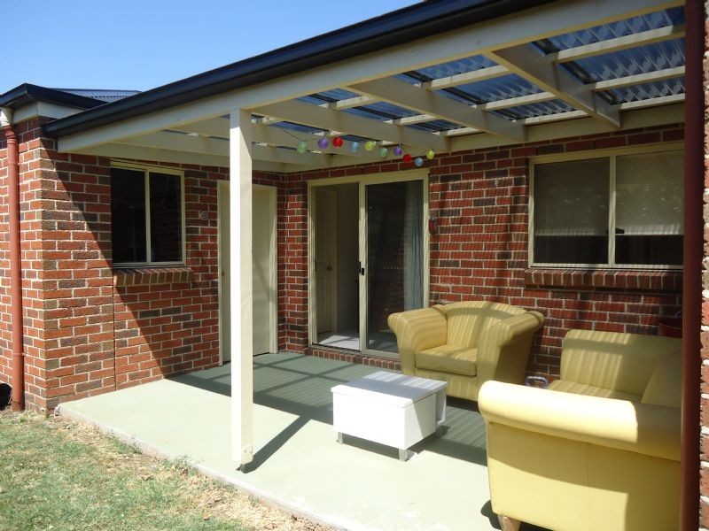 2/13 Golden Springs Court, Warrnambool VIC 3280