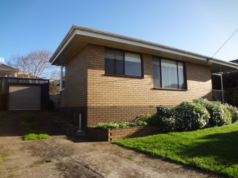 17 Shirley Grove, Warrnambool VIC 3280