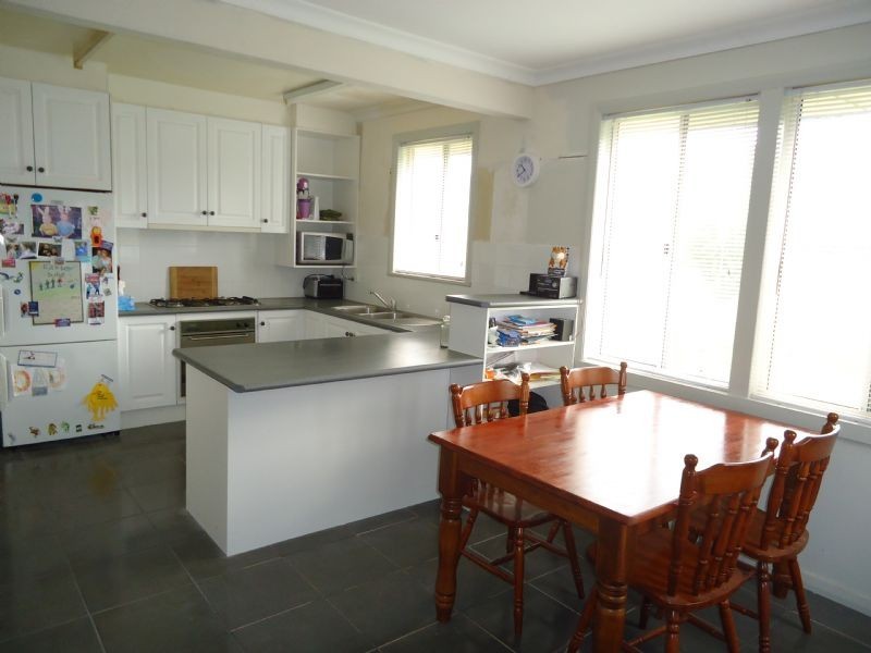 1 Tait Crescent, Warrnambool VIC 3280